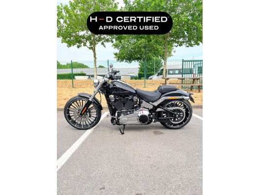 HARLEY-DAVIDSON SOFTAIL BREAKOUT 1690