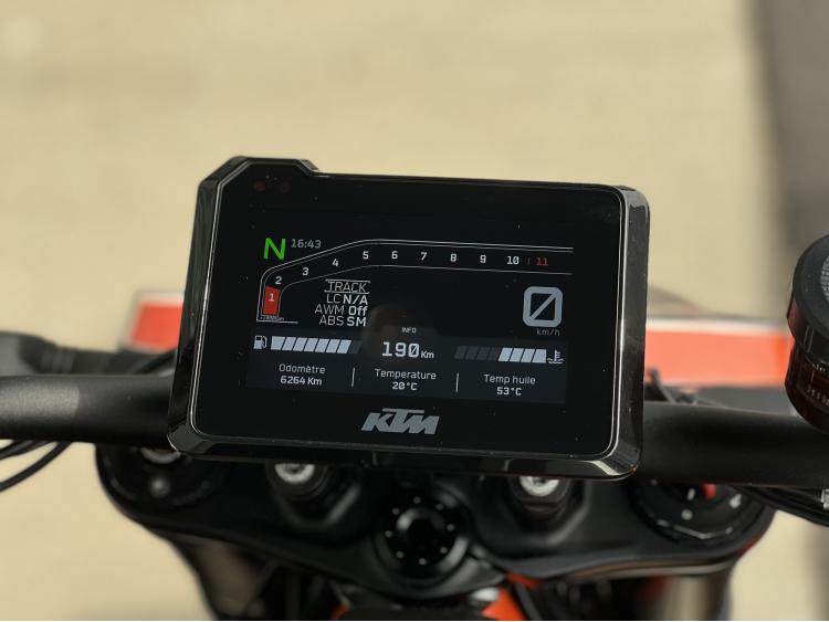 KTM 1290 SUPER DUKE R