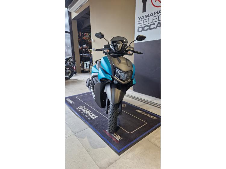 YAMAHA RayZR 125