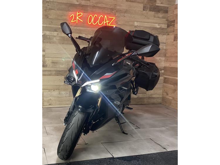 SUZUKI GSX-S 1000 GT