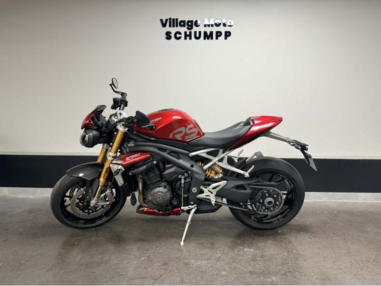 TRIUMPH SPEED TRIPLE 1200 RS