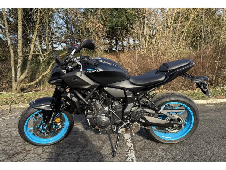 YAMAHA MT-07 (47.5CV)