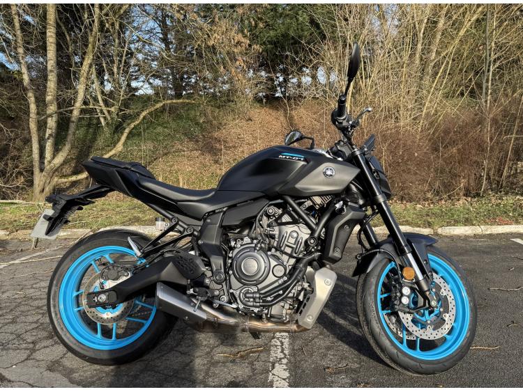 YAMAHA MT-07 (47.5CV)