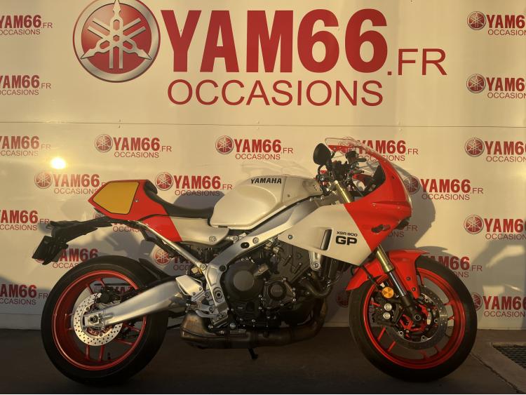 YAMAHA XSR 900 GP