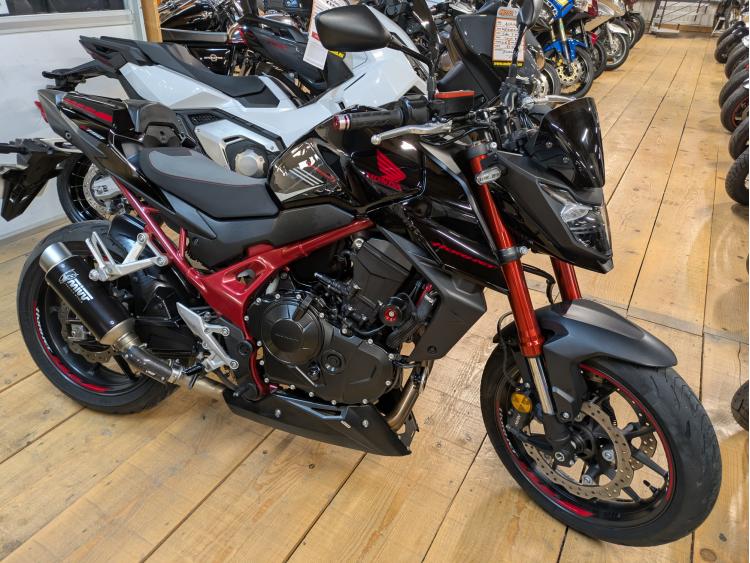 HONDA CB 750 HORNET A2