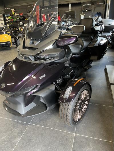 CAN-AM SPYDER RT
