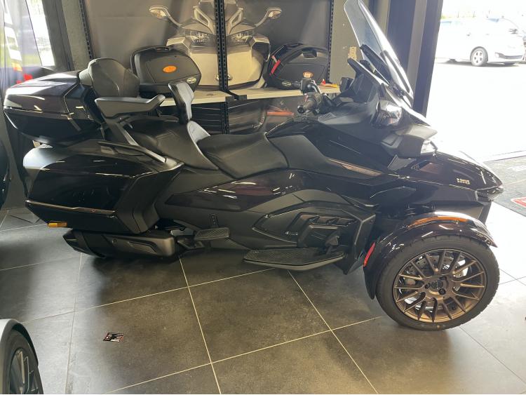 CAN-AM SPYDER RT SEA-TO-SKY NEUF