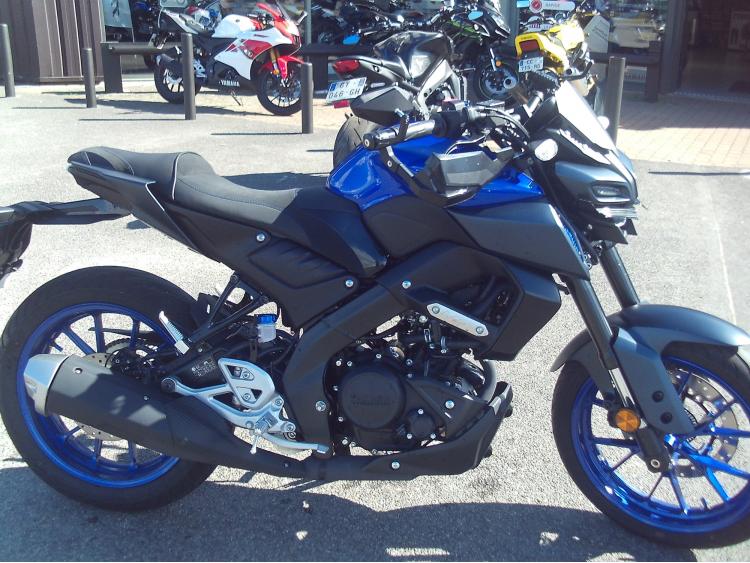 YAMAHA MT-125 ABS