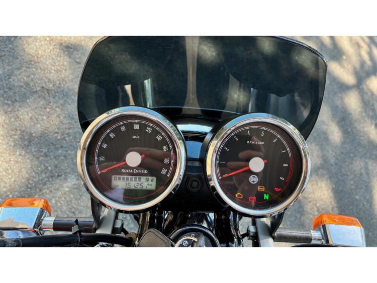 ROYAL ENFIELD INTERCEPTOR