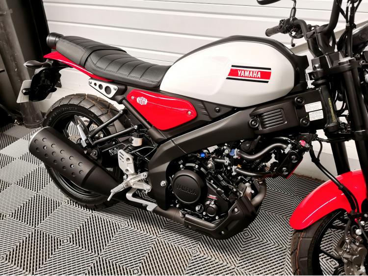 YAMAHA XSR 125 - 1ere Main - Garantie constructeur