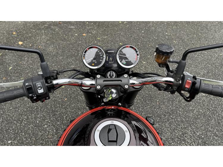KAWASAKI Z 900 RS