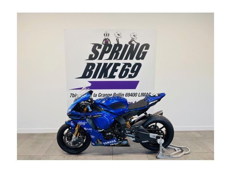 YAMAHA YZF R1 RACE