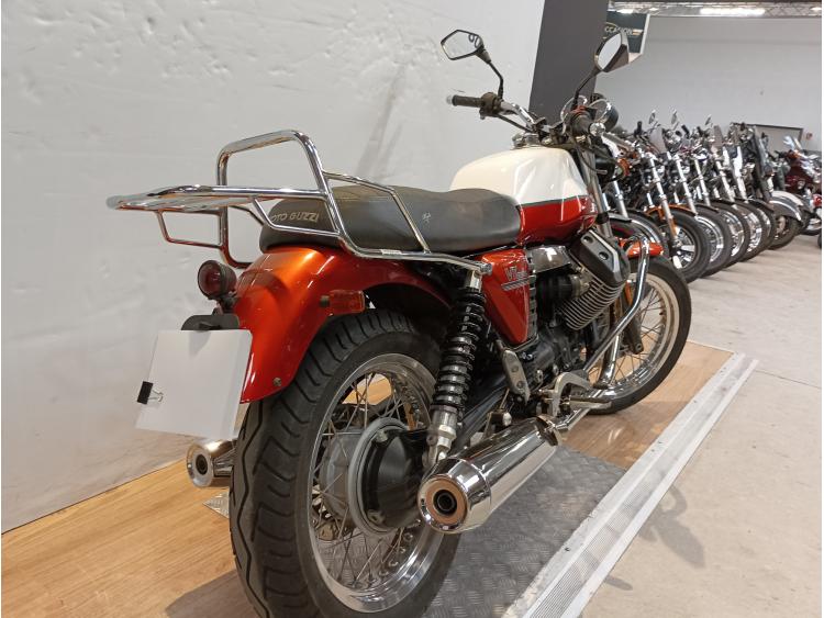 MOTO GUZZI V7 SPECIAL