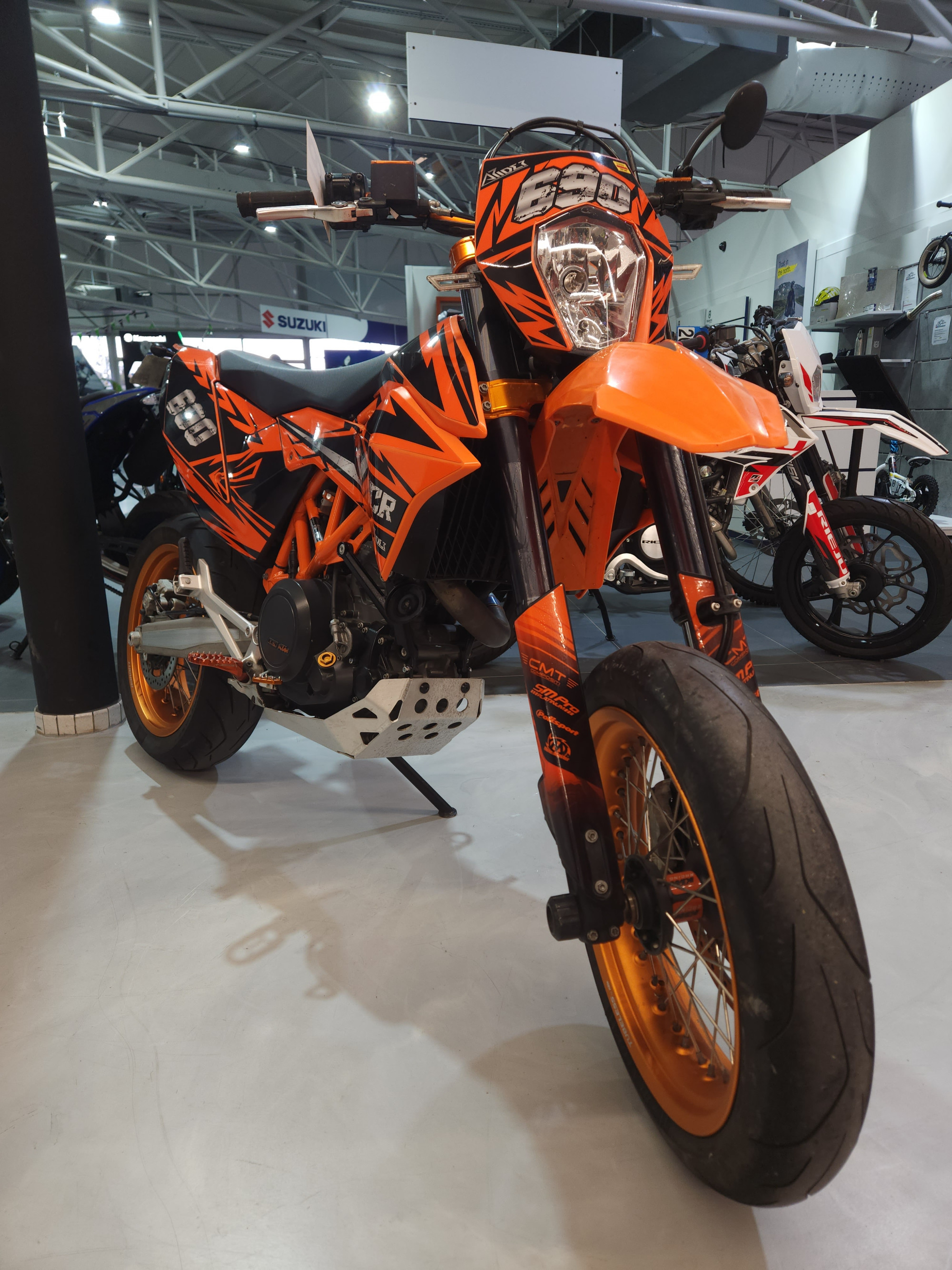 KTM 690 SMC R