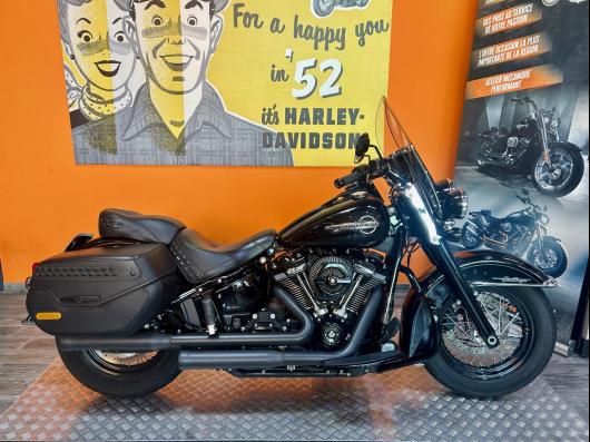 HARLEY-DAVIDSON SOFTAIL HERITAGE 1745 CLASSIC