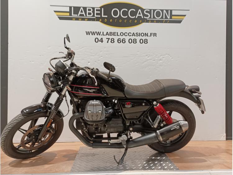 MOTO GUZZI V7 STONE SPECIAL