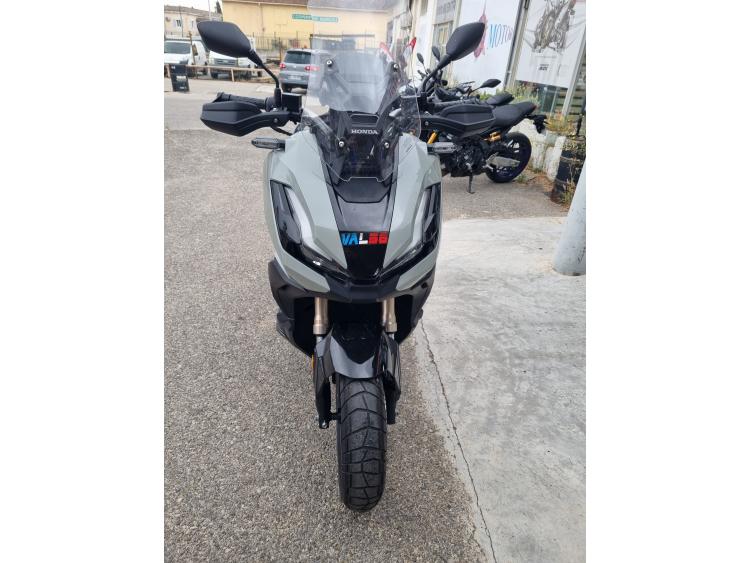 HONDA ADV 350