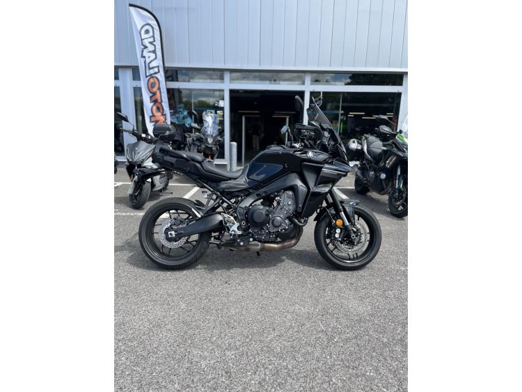 YAMAHA TRACER 9