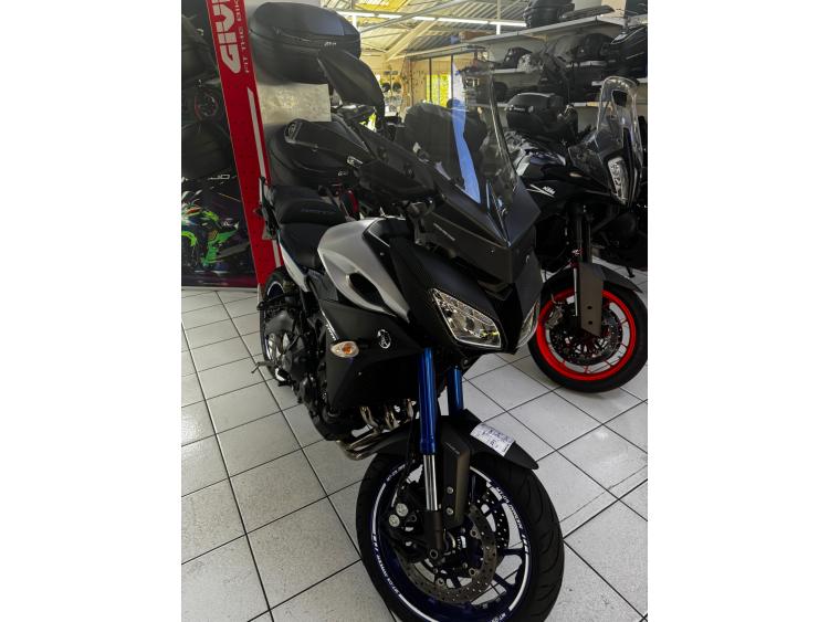 YAMAHA TRACER 900