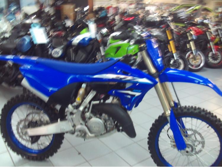 YAMAHA YZ 125