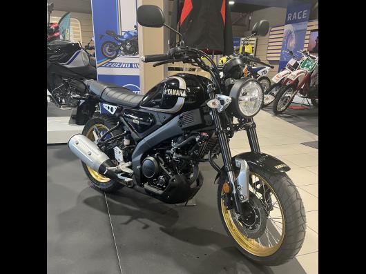YAMAHA XSR 125