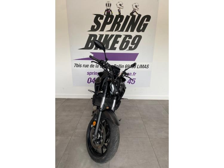 YAMAHA MT-07 (47.5CV)