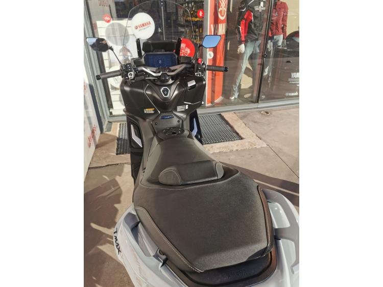 YAMAHA XP T-MAX 560 TECH MAX