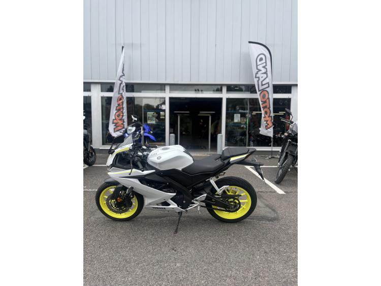 YAMAHA YZF-R 125