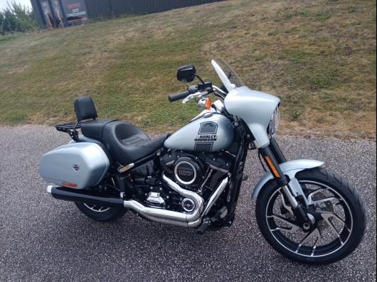 HARLEY-DAVIDSON SOFTAIL SPORT GLIDE 1745