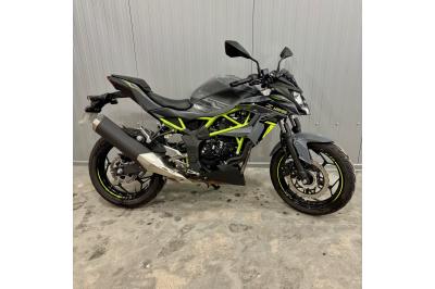 KAWASAKI z 125