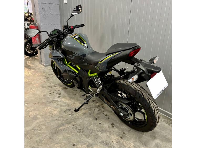 KAWASAKI Z 125