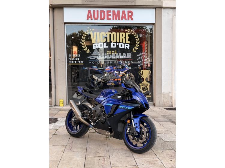 YAMAHA YZF 1000 R1