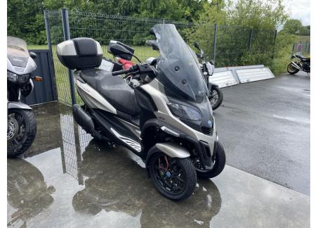 PIAGGIO MP3 530 HPE EXCLUSIVE