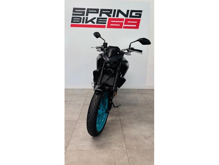 YAMAHA MT-03