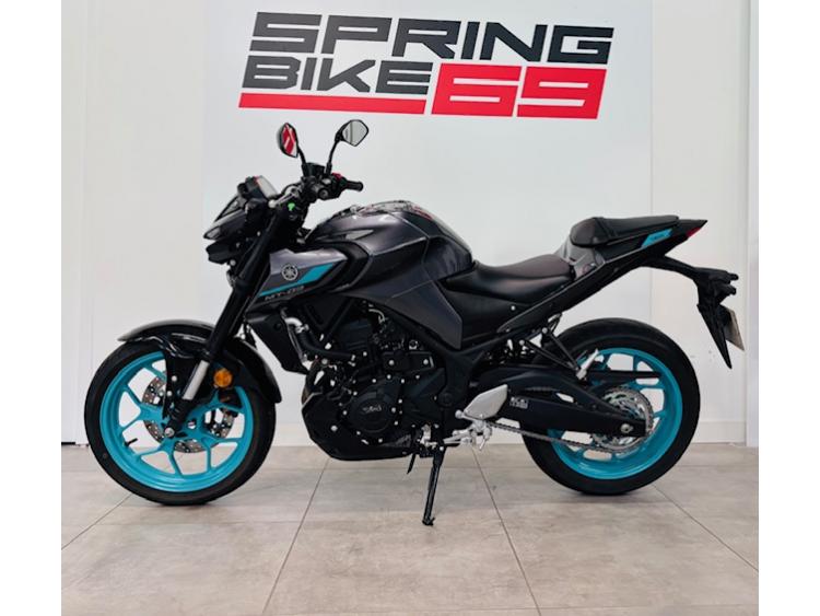 YAMAHA MT-03
