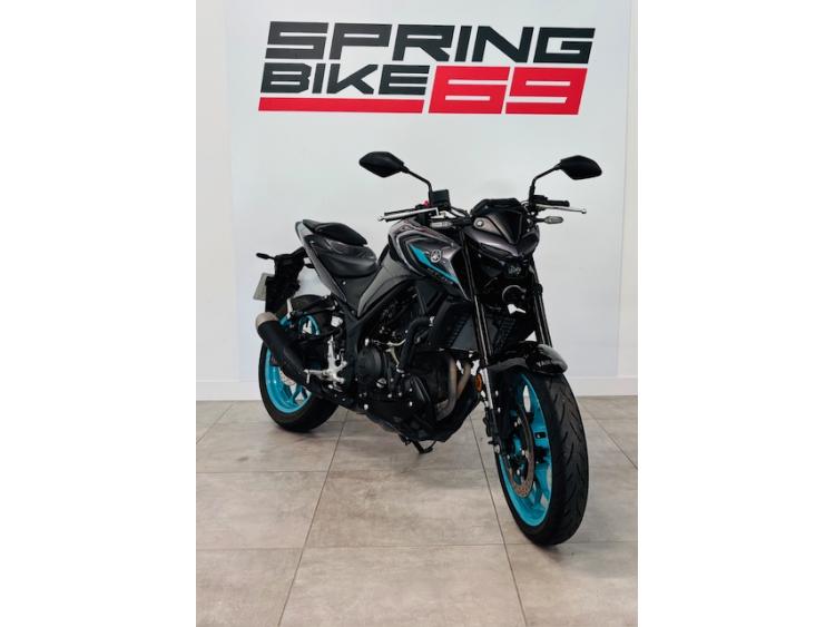 YAMAHA MT-03