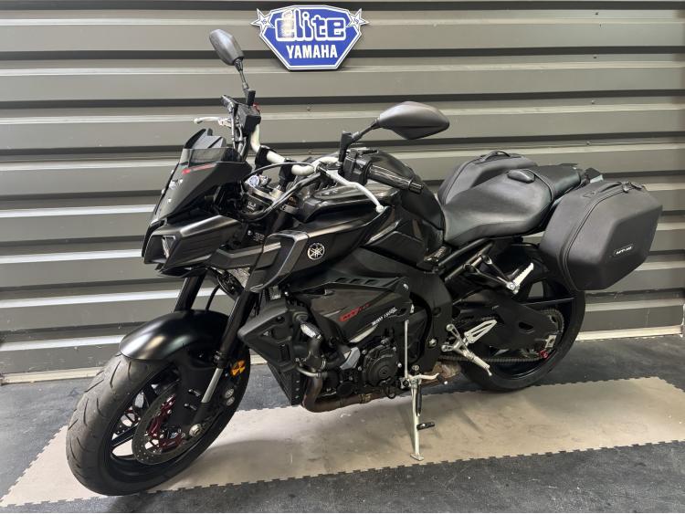 YAMAHA MT-10 2016 - Livraison 