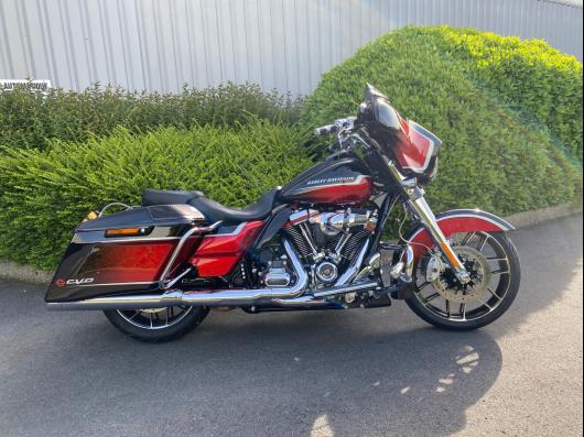 HARLEY-DAVIDSON TOURING STREET GLIDE 1923 CVO 