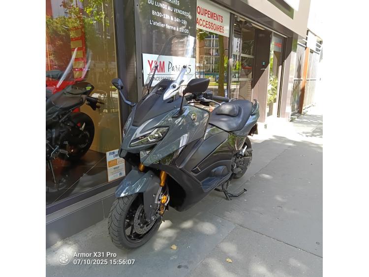 YAMAHA XP T-MAX TMAX / T MAX 560 TECH MAX