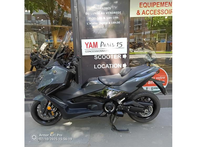 YAMAHA XP T-MAX TMAX / T MAX 560 TECH MAX