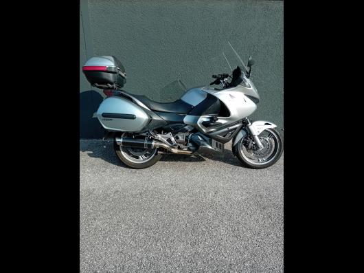 HONDA NT DEAUVILLE 700