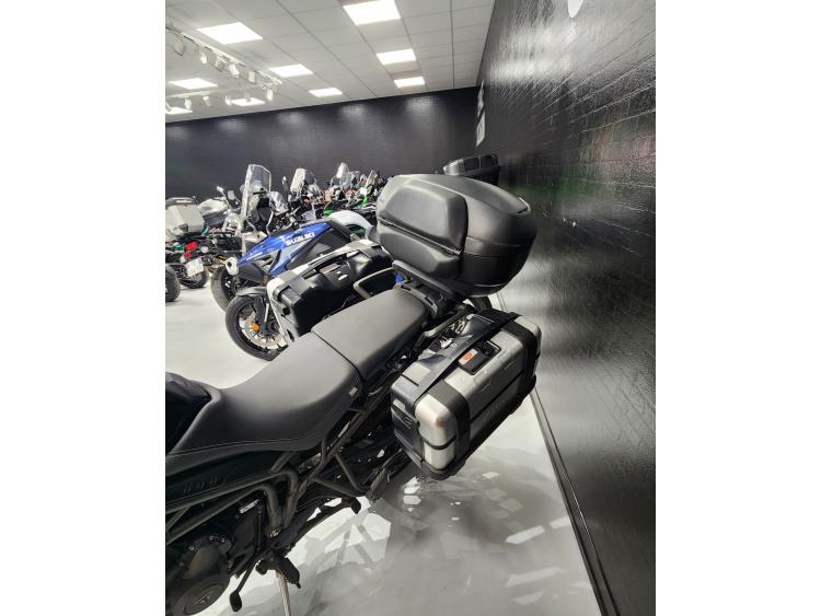 TRIUMPH TIGER 800 XRX