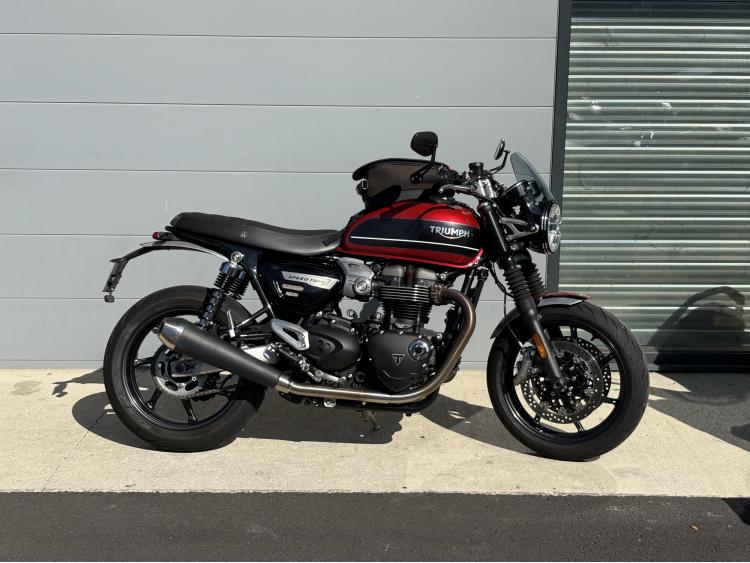 TRIUMPH SPEED TWIN 1200