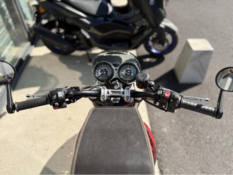 TRIUMPH SPEED TWIN 1200