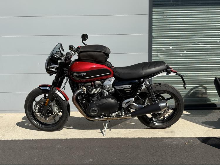 TRIUMPH SPEED TWIN 1200
