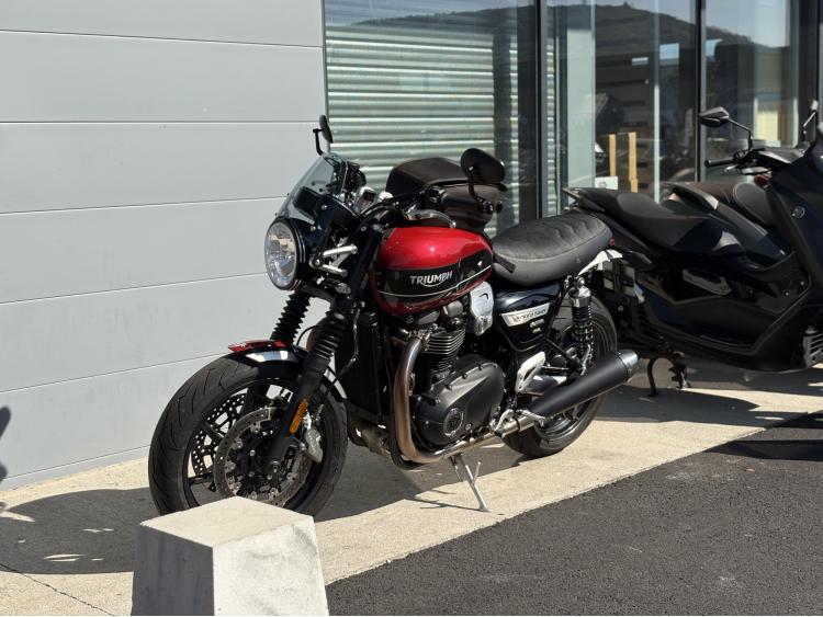 TRIUMPH SPEED TWIN 1200