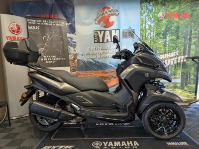 YAMAHA TRICITY 300