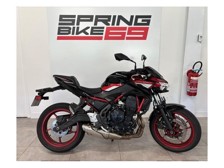 KAWASAKI Z 650