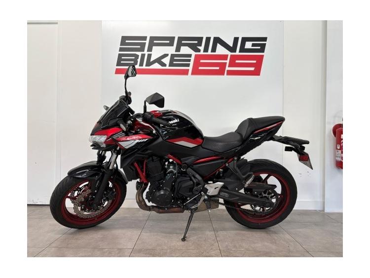 KAWASAKI Z 650