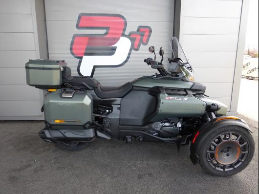 CAN-AM CANYON RED ROCK 2025